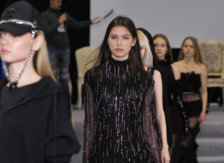 Šta će se nositi proljeće/ljeto 2026: Boje, krojevi i materijali koji osvajaju modnu scenu Šta će se nositi proljeće/ljeto 2026: Boje, krojevi i materijali koji osvajaju modnu scenu