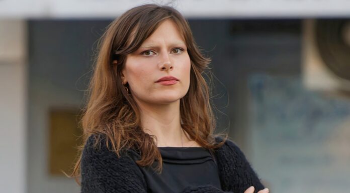 “Šta ti imaš sa svekrvom, nek to muž reši”: Otac Predrag objašnjava kako snaja treba da reši nesuglasice i sačuva brak “Šta ti imaš sa svekrvom, nek to muž reši”: Otac Predrag objašnjava kako snaja treba da reši nesuglasice i sačuva brak