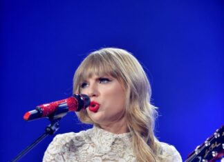 Tejlor Svift je na neverovatan način spasila život dvogodišnjakinji: Roditelji zanemeli od šoka Tejlor Svift je na neverovatan način spasila život dvogodišnjakinji: Roditelji zanemeli od šoka