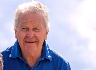 “Udalji se od onih koji te ne poštuju – Čak i ako su ti najbliži.” – Jasna poruka psihologa “Udalji se od onih koji te ne poštuju – Čak i ako su ti najbliži.” – Jasna poruka psihologa