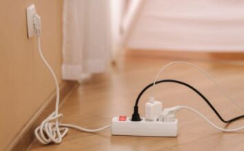 3 uređaja koja NIKAKO ne bi trebalo da uključujete na produžni kabl – može biti IZUZETNO OPASNO 3 uređaja koja NIKAKO ne bi trebalo da uključujete na produžni kabl – može biti IZUZETNO OPASNO