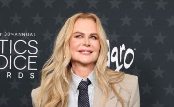 7 stvari koje sve žene nose, a muškarce baš odbijaju i uopšte im nisu privlačne: Posebnu ovu nikako ne vole da vide na dami 7 stvari koje sve žene nose, a muškarce baš odbijaju i uopšte im nisu privlačne: Posebnu ovu nikako ne vole da vide na dami