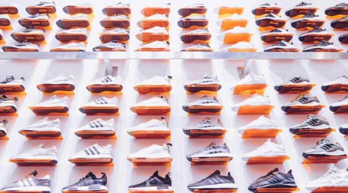 Ako mislite da volite brend Adidas, niste još uvek videli kinesku verziju Ako mislite da volite brend Adidas, niste još uvek videli kinesku verziju