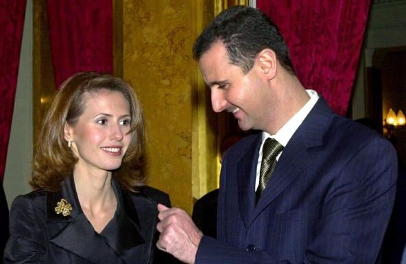 Ana je šefica iz pakla o čijoj surovosti su filmovi snimljeni: Dok je osuđivala tuđi izgled, sama nije promenila frizuru 62 godine Ana je šefica iz pakla o čijoj surovosti su filmovi snimljeni: Dok je osuđivala tuđi izgled, sama nije promenila frizuru 62 godine