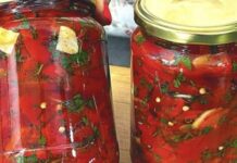 Bez 50 tegli ne čekam zimu…Pečene paprike sa belim lukom, najukusnija zimnica Bez 50 tegli ne čekam zimu…Pečene paprike sa belim lukom, najukusnija zimnica