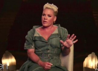 Ćerku pevačice Pink u školi su ismevali zbog izgleda, a ona im jednom rečenicom zapušila usta: Način na koji odgaja svoju decu mnogi osuđuju Ćerku pevačice Pink u školi su ismevali zbog izgleda, a ona im jednom rečenicom zapušila usta: Način na koji odgaja svoju decu mnogi osuđuju