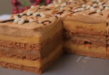 Čoko-karamel kolač: Pun je kremastih filova koji se tope u ustima, a gotov je za 30 minuta Čoko-karamel kolač: Pun je kremastih filova koji se tope u ustima, a gotov je za 30 minuta