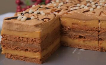 Čoko-karamel kolač: Pun je kremastih filova koji se tope u ustima, a gotov je za 30 minuta Čoko-karamel kolač: Pun je kremastih filova koji se tope u ustima, a gotov je za 30 minuta