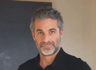 Dženifer Aniston venčaće se u pravoslavnoj crkvi: Ovo su detalji svadbe sa hipnotizerom, pripreme su u toku Dženifer Aniston venčaće se u pravoslavnoj crkvi: Ovo su detalji svadbe sa hipnotizerom, pripreme su u toku