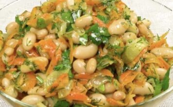 Ekonomična salata od graha… Idealna kao brz samostalan obrok ili prilog uz svako jelo… Ekonomična salata od graha… Idealna kao brz samostalan obrok ili prilog uz svako jelo…