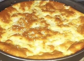 Izmešaj, izlij i peci… Brza PITA SA SIROM, priprema 5 minuta Izmešaj, izlij i peci… Brza PITA SA SIROM, priprema 5 minuta