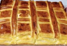 Jedite kocku po kocku, list po list… Najljepša lisnata pogača Jedite kocku po kocku, list po list… Najljepša lisnata pogača