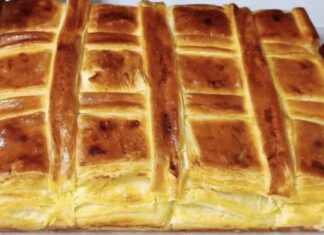 Jedite kocku po kocku, list po list… Najljepša lisnata pogača Jedite kocku po kocku, list po list… Najljepša lisnata pogača