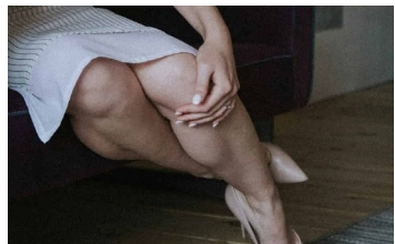 Kada vas uhvati grč u nozi, važno je da odmah uradite 1 stvar – bol će momentalno nestati Kada vas uhvati grč u nozi, važno je da odmah uradite 1 stvar – bol će momentalno nestati