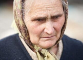 Kako baka po majci oblikuje vašu sudbinu a da toga niste ni svesne: Ovo svaka žena treba da zna Kako baka po majci oblikuje vašu sudbinu a da toga niste ni svesne: Ovo svaka žena treba da zna