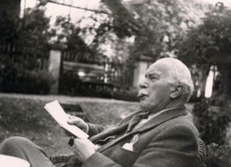 Karl Jung objasnio je simboliku meseca vašeg rođenja: Najveži mudraci rađaju se na ovaj datum Karl Jung objasnio je simboliku meseca vašeg rođenja: Najveži mudraci rađaju se na ovaj datum