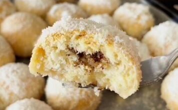 KOKOSOVE ČAROLIJE 🥥✨ – slatki deserti koji osvajaju i izgledom i ukusom, savršeni za praznične trenutke i uživanje sa najbližima