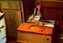 Majka se zamalo uspavala za smenu, otrčala na sprat u ćerkinu sobu, kada se kroz kuću prolomio jezivi vrisak: DNK trag nakon 26 godina otkrio istinu Majka se zamalo uspavala za smenu, otrčala na sprat u ćerkinu sobu, kada se kroz kuću prolomio jezivi vrisak: DNK trag nakon 26 godina otkrio istinu