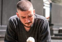 Mogu li nas umrli čuti? Mogu li nas umrli čuti?