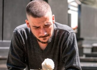 Mogu li nas umrli čuti? Mogu li nas umrli čuti?