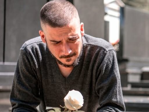 Mogu li nas umrli čuti? Mogu li nas umrli čuti?