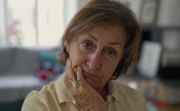 “Ne čekam da me deca pozovu i nikad nisam bila srećnija”: Gordana ima 65 godina i jednim potezom spasila je samu sebe od samoće "Ne čekam da me deca pozovu i nikad nisam bila srećnija": Gordana ima 65 godina i jednim potezom spasila je samu sebe od samoće