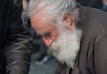 “Od ovog zavisi kakvu sreću će Bog dati vašoj deci i to svaki roditelj treba da zna”: Objasnio je iguman Gavrilo “Od ovog zavisi kakvu sreću će Bog dati vašoj deci i to svaki roditelj treba da zna”: Objasnio je iguman Gavrilo