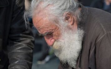 “Od ovog zavisi kakvu sreću će Bog dati vašoj deci i to svaki roditelj treba da zna”: Objasnio je iguman Gavrilo “Od ovog zavisi kakvu sreću će Bog dati vašoj deci i to svaki roditelj treba da zna”: Objasnio je iguman Gavrilo