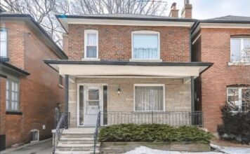 ODLUČILA JE DA PRODA KUĆU U 97. GODINI: Kada je agent ušao unutra, nije vjerovao šta vidi, POGLEDAJTE KAKO IZGLEDA ODLUČILA JE DA PRODA KUĆU U 97. GODINI: Kada je agent ušao unutra, nije vjerovao šta vidi, POGLEDAJTE KAKO IZGLEDA