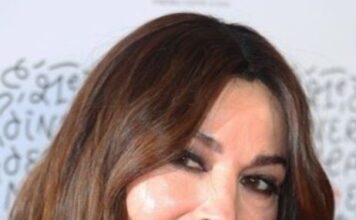 Ova 4 horoskopska znaka čeka 5 godina sreće i obilja: Život im se menja iz korena, neće znati šta ih je snašlo Ova 4 horoskopska znaka čeka 5 godina sreće i obilja: Život im se menja iz korena, neće znati šta ih je snašlo