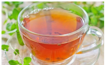 OVAJ ČAJ MOŽE DA BUDE OPASNIJI OD ALKOHOLA. Često ga konzumiramo, a može da bude POGUBAN za našu jetru OVAJ ČAJ MOŽE DA BUDE OPASNIJI OD ALKOHOLA. Često ga konzumiramo, a može da bude POGUBAN za našu jetru