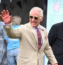 Ovo su stvari koje osoblje nije moglo da podnese kod kralja Čarlsa: Ponašao se kao najrazmaženiji čovek na svetu Ovo su stvari koje osoblje nije moglo da podnese kod kralja Čarlsa: Ponašao se kao najrazmaženiji čovek na svetu