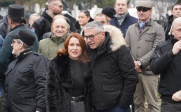 Ovoj ženi su Ceca i Arkan najviše verovali, a evo šta je sve morala da radi za njih, bila im na raspolaganju 24h: Ima život koji ostavlja bez teksta Ovoj ženi su Ceca i Arkan najviše verovali, a evo šta je sve morala da radi za njih, bila im na raspolaganju 24h: Ima život koji ostavlja bez teksta