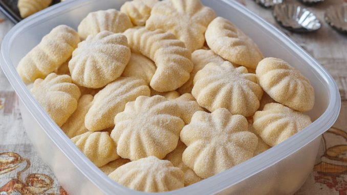 P0SNE ŠAPICE – prhki K0LAČIĆI bez jaja i mleka P0SNE ŠAPICE – prhki K0LAČIĆI bez jaja i mleka