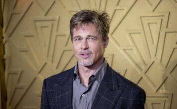 Penzionerka uplatila “Bredu Pitu” 90 000 evra i odletela u Ameriku kako bi konačno bila sa njim: 3 nedelje ga čekala u hotelu, a onda shvatila šta je napravila Penzionerka uplatila "Bredu Pitu" 90 000 evra i odletela u Ameriku kako bi konačno bila sa njim: 3 nedelje ga čekala u hotelu, a onda shvatila šta je napravila