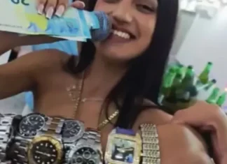 Pjevačica Natalija Toskić napravila “lom” na proslavi: Gosti je kitili novčanicama i satovima Pjevačica Natalija Toskić napravila “lom” na proslavi: Gosti je kitili novčanicama i satovima