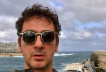 Poznati srbijanski DJ preminuo u stravičnoj nesreći Poznati srbijanski DJ preminuo u stravičnoj nesreći