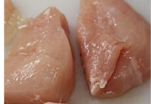 Pranje sirove piletine može uzrokovati trovanje? Evo šta o tome kažu stručnjaci Pranje sirove piletine može uzrokovati trovanje? Evo šta o tome kažu stručnjaci