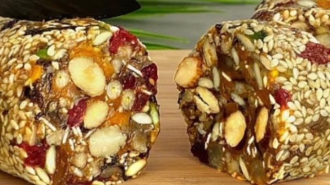 PRIRODAN I ZDRAV DESERT KOJI ČISTI CRIJEVA – savršena poslastica za sve koji žele uživati u slatkom bez grižnje savjesti, prirodno sladak, bogat vlaknima pomaže probavi i daje osjećaj sitosti. PRIRODAN I ZDRAV DESERT KOJI ČISTI CRIJEVA – savršena poslastica za sve koji žele uživati u slatkom bez grižnje savjesti, prirodno sladak, bogat vlaknima pomaže probavi i daje osjećaj sitosti.