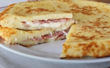 Punjene grčke lepinje: Najjeftiniji i najukusniji doručak gotov za manje od 15 minuta Punjene grčke lepinje: Najjeftiniji i najukusniji doručak gotov za manje od 15 minuta