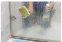 Rastvorite u toploj vodi i poprskajte staklo, slavinu i kadu: TUŠ POSTAĆE KAO NOV! Rastvorite u toploj vodi i poprskajte staklo, slavinu i kadu: TUŠ POSTAĆE KAO NOV!