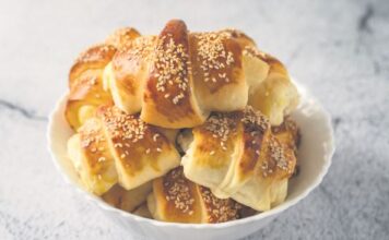 Recept za najednostavnije domaće kiflice: Unutra mekane, spolja hrskave i savršene za svaku priliku Recept za najednostavnije domaće kiflice: Unutra mekane, spolja hrskave i savršene za svaku priliku