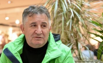 “Rekao sam da idem BESPLATNO KOD PRIJATELJA” Semir Cerić Koke se oglasio nakon što je DEPORTOVAN iz Švedske “Rekao sam da idem BESPLATNO KOD PRIJATELJA” Semir Cerić Koke se oglasio nakon što je DEPORTOVAN iz Švedske