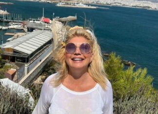 Retko ko je znao šta je prolazila Suzana Mančić kad je njen intimni video dospeo u javnost: Nikad nije krila da je bila sa oženjenim muškarcem Retko ko je znao šta je prolazila Suzana Mančić kad je njen intimni video dospeo u javnost: Nikad nije krila da je bila sa oženjenim muškarcem