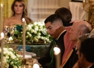 Ronaldo u Bijeloj kući, dočekao ga Trump: “Inspirišimo nove generacije za hrabrost i mir” Ronaldo u Bijeloj kući, dočekao ga Trump: “Inspirišimo nove generacije za hrabrost i mir”