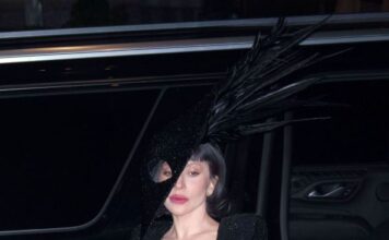 Sa 19 godina je dobila traume nakon što je napastvovao producent, pa završila na psihijatriji: Dok je na filmu glumica briljirala, iza scene se raspadala Sa 19 godina je dobila traume nakon što je napastvovao producent, pa završila na psihijatriji: Dok je na filmu glumica briljirala, iza scene se raspadala