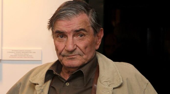 Sestru je prodao za cipele, a majku mu ubio pop: “Sećam se njenih poslednjih reči – čuvaj Milenu…” Sestru je prodao za cipele, a majku mu ubio pop: "Sećam se njenih poslednjih reči - čuvaj Milenu..."