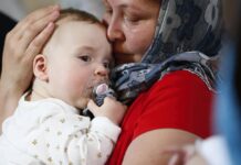 Šta na Aranđelovdan svaka žena koja ima decu treba da uradi u ponoć da bi im deca bila srećna Šta na Aranđelovdan svaka žena koja ima decu treba da uradi u ponoć da bi im deca bila srećna