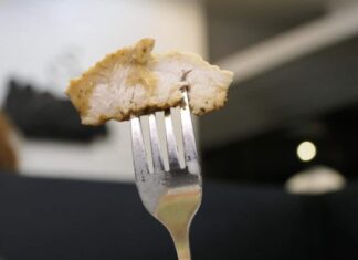 STROGO IZBJEGAVAJTE: Sedam namirnica koje postaju otrovne kad ih se podgrije STROGO IZBJEGAVAJTE: Sedam namirnica koje postaju otrovne kad ih se podgrije