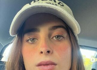 Svi skandali Fatime Boš – od brutalnih uvreda, do nameštene pobede i burne veze sa fudbalerom: Nova Mis Univerzma šokira gde god se pojavi Svi skandali Fatime Boš - od brutalnih uvreda, do nameštene pobede i burne veze sa fudbalerom: Nova Mis Univerzma šokira gde god se pojavi